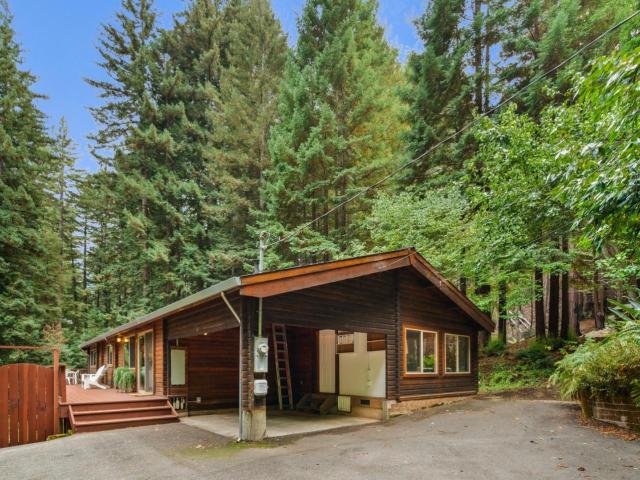 House for sale in Ben Lomond, California