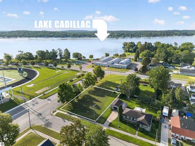 Land for sale in Cadillac, Wexford County