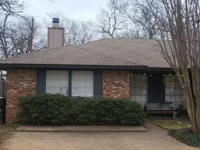 House for rent in Arlington