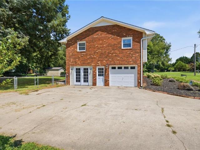 House for sale in Clemmons, North Carolina