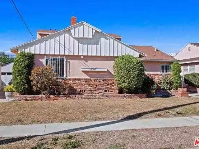 Condo for rent in Inglewood