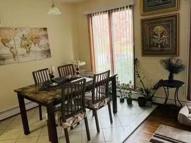 Condo for rent in Fort Lee