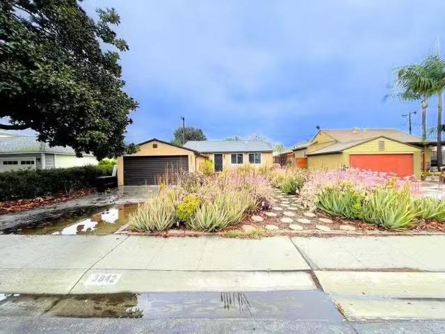 House for rent in Long Beach