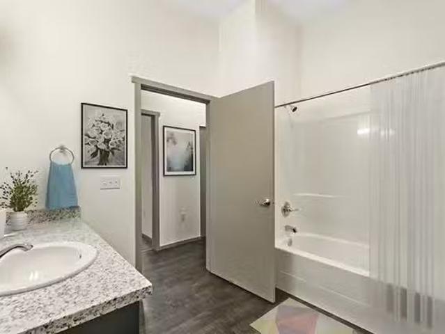 Condo for rent in Olympia