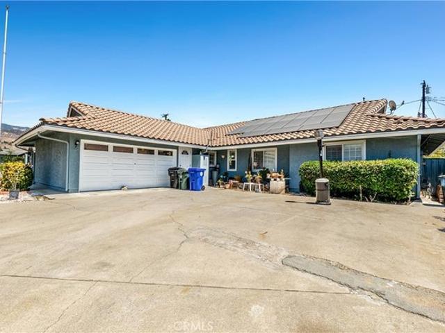 House for sale in Highland, California