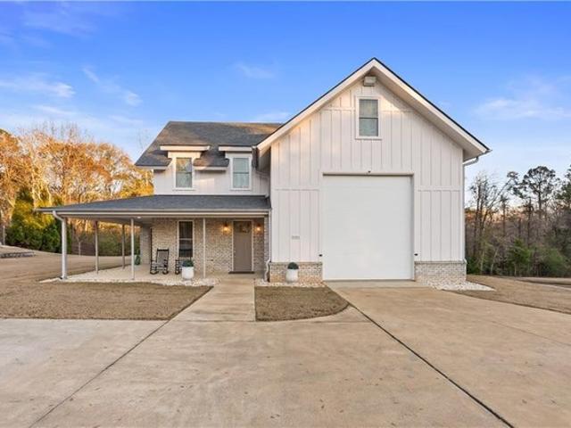 House for sale in Auburn, Alabama