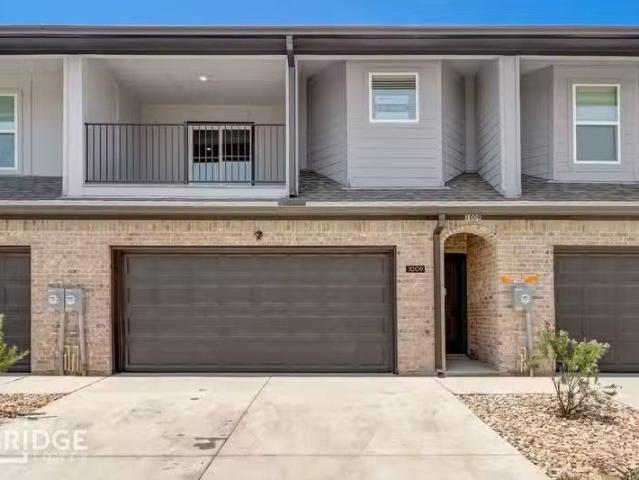 Condo for rent in Arlington