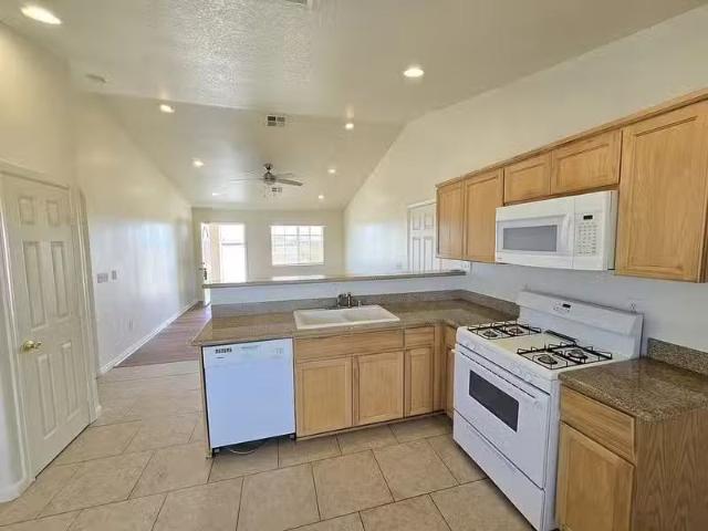 House for rent in Bakersfield