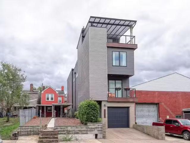 Condo for sale in Pittsburgh