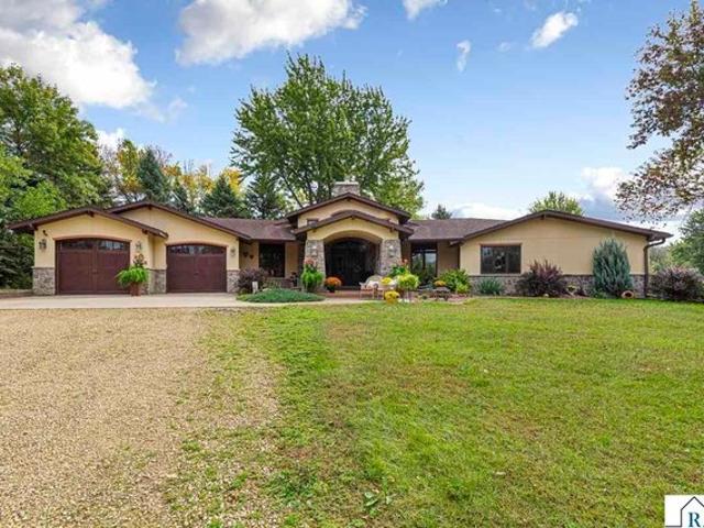 House for sale in Eagle Lake, Minnesota
