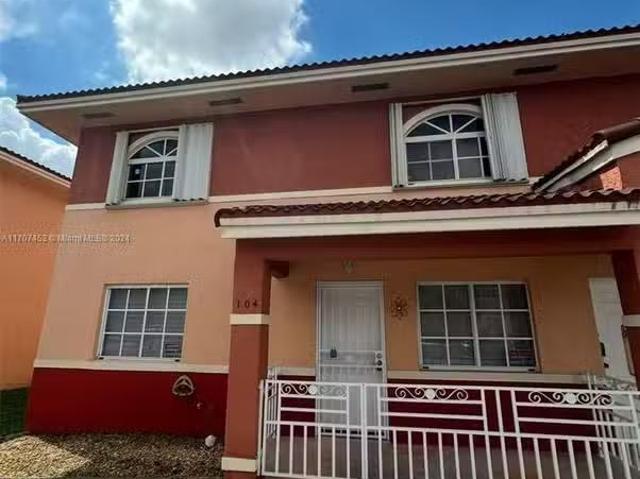 Condo for rent in Hialeah