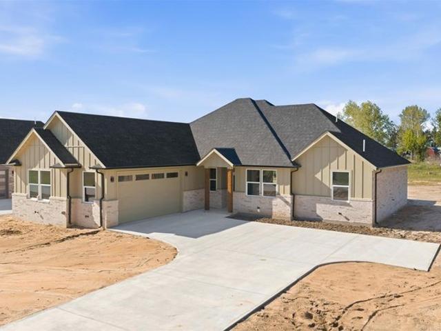 House for sale in Marietta, Oklahoma
