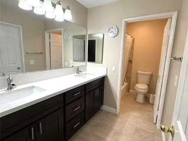 Condo for rent in Long Beach