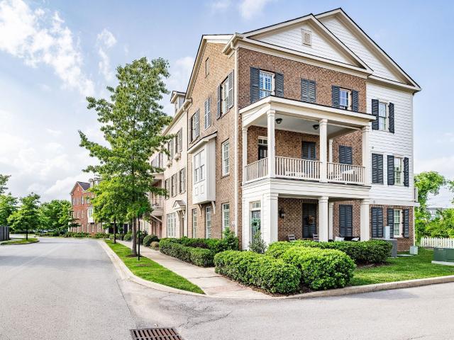Townhouse for sale in Franklin