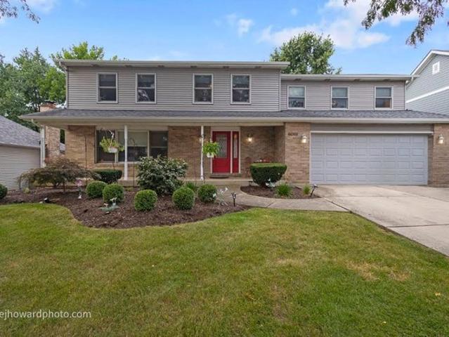 House for sale in Lisle, Illinois