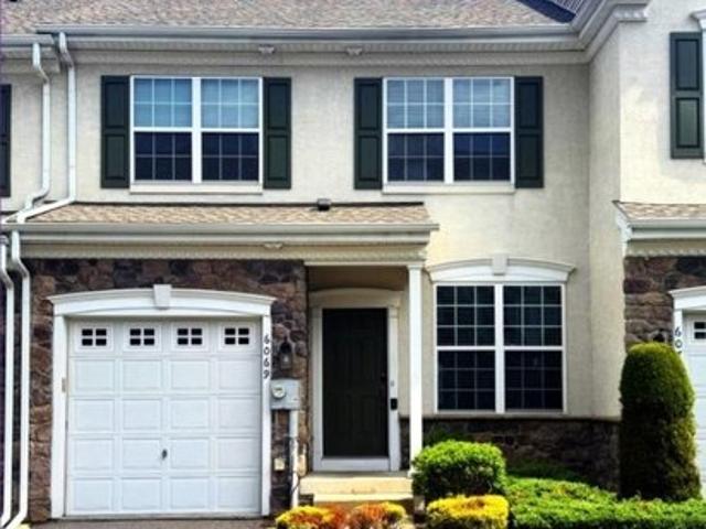 Townhouse for sale in Lehigh, Pennsylvania