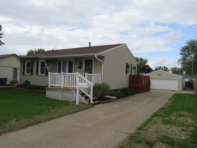 House for sale in Camanche, Iowa