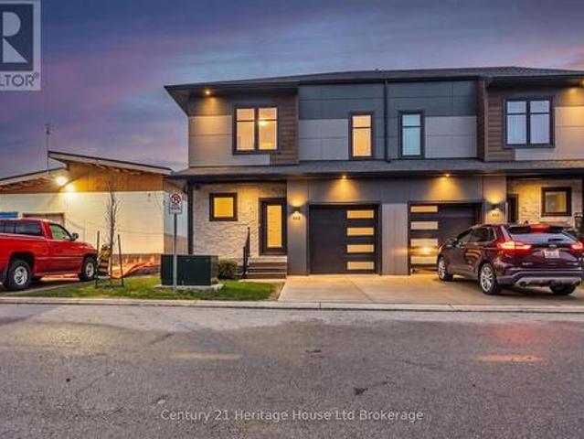 Townhouse for sale in Tillsonburg, Ontario