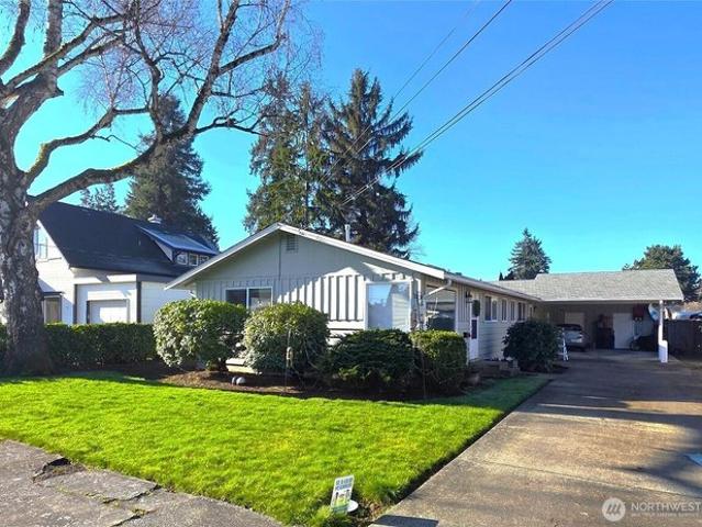 House for sale in Puyallup, Washington