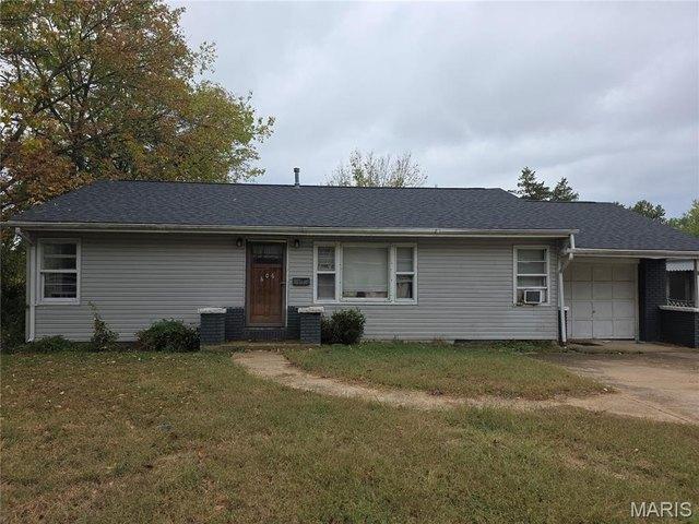 House for sale in Farmington, Saint Francois County