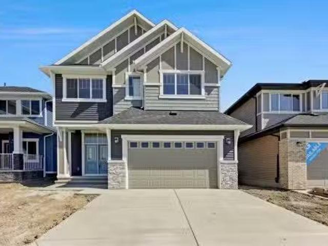 House for sale in Airdrie, Alberta