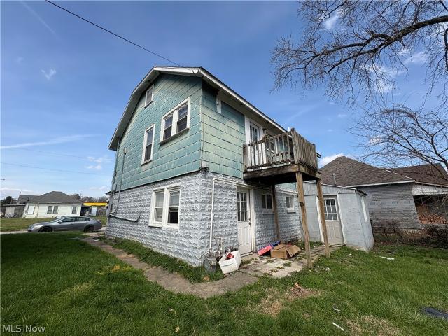 House for sale in Parkersburg, West Virginia