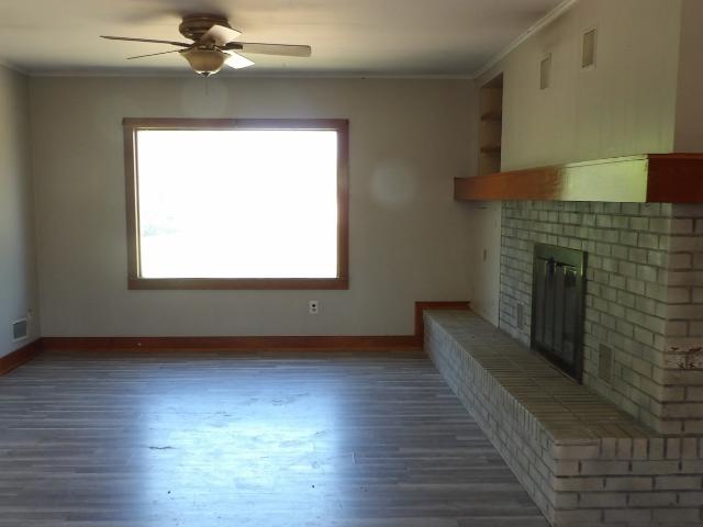 House for sale in Rosiclare, Illinois