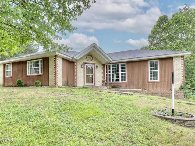House for sale in Seneca, Missouri