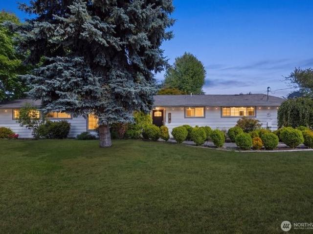 House for sale in Kent, Washington