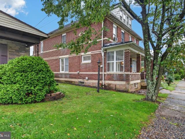 Townhouse for sale in McAdoo, Schuylkill County