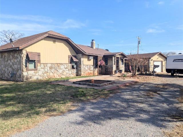 House for sale in Washita, Oklahoma