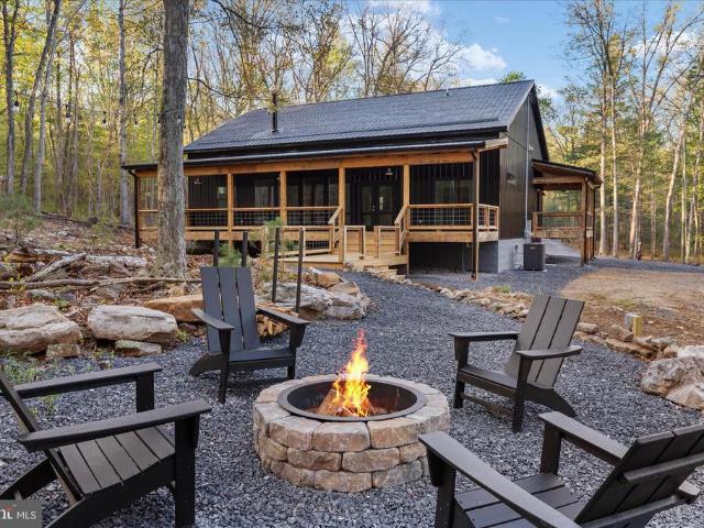 House for sale in Hardy, West Virginia