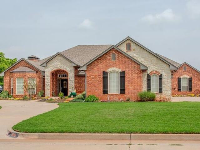 House for sale in Okarche, Oklahoma