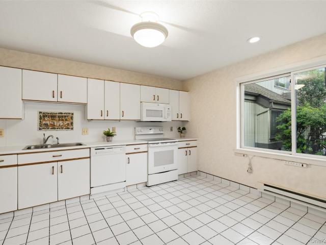 Condo for sale in Amawalk, New York