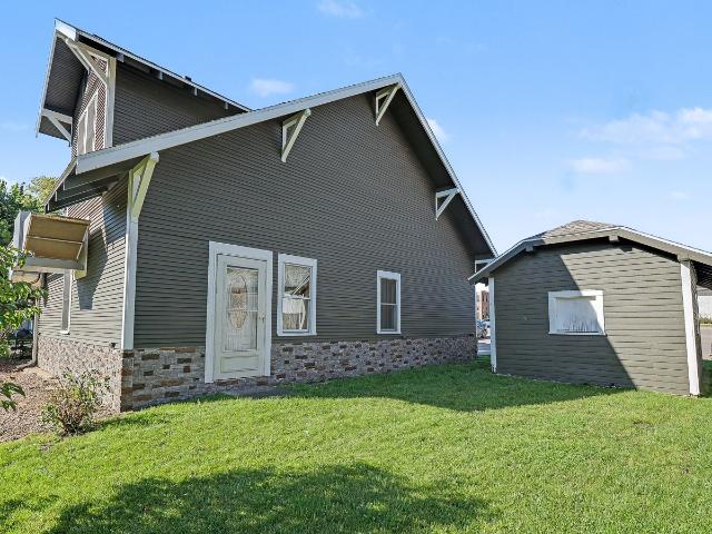 House for sale in Pella, Marion County