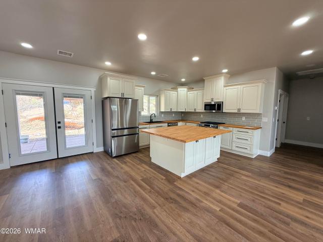 House for sale in Navajo, Arizona