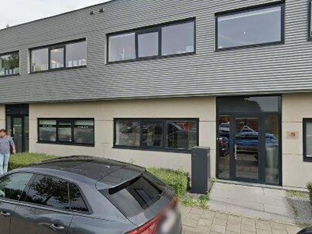 Bedrijfspand te koop in Maastricht-West, Maastricht
