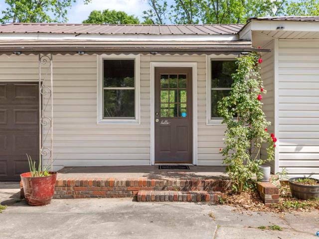 House for sale in Boaz, Alabama