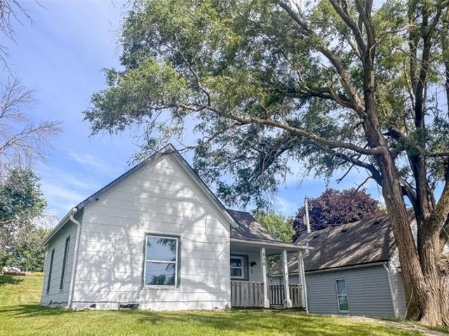 House for sale in Guthrie, Iowa