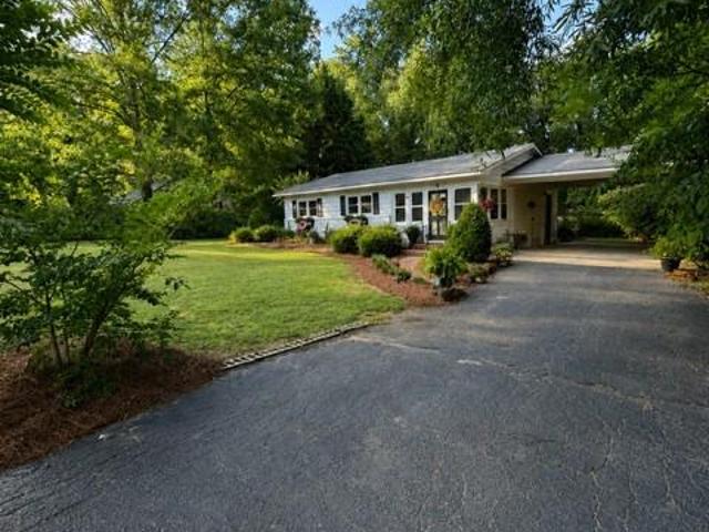 House for sale in Wadesboro, North Carolina