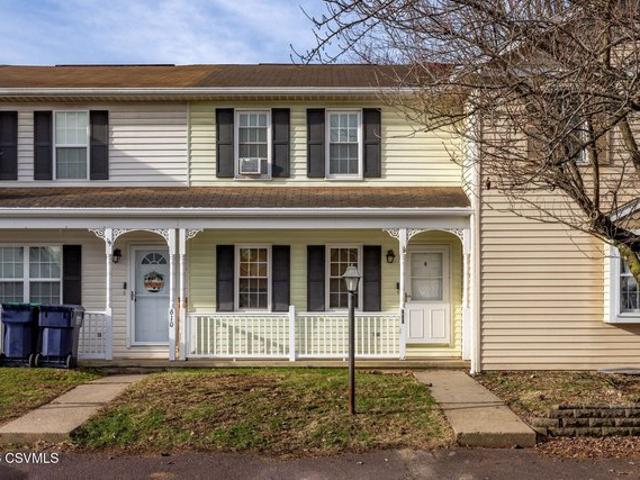 Townhouse for sale in Montour, Pennsylvania