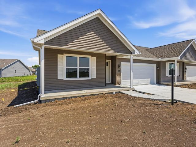 Condo for sale in Fisher, Illinois