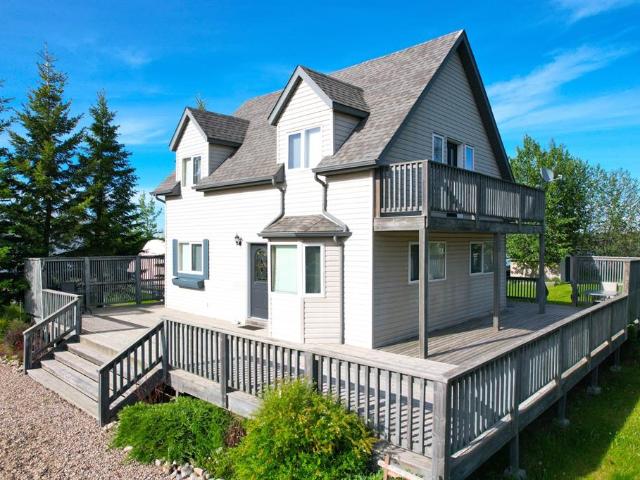 House for sale in Pelican Point, Alberta