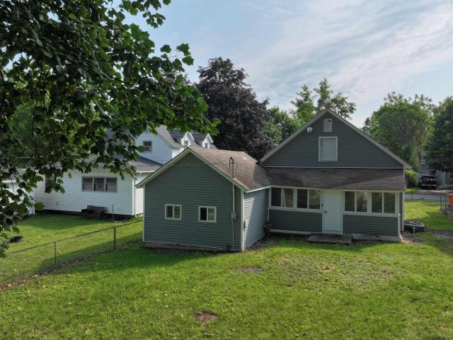 House for sale in Winamac, Indiana