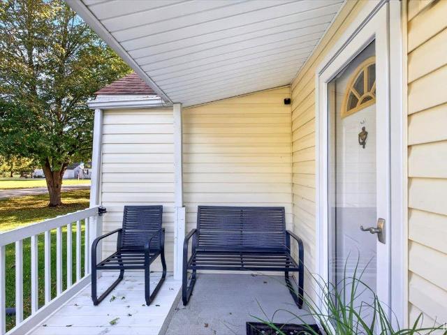 House for sale in Fowler, Benton County