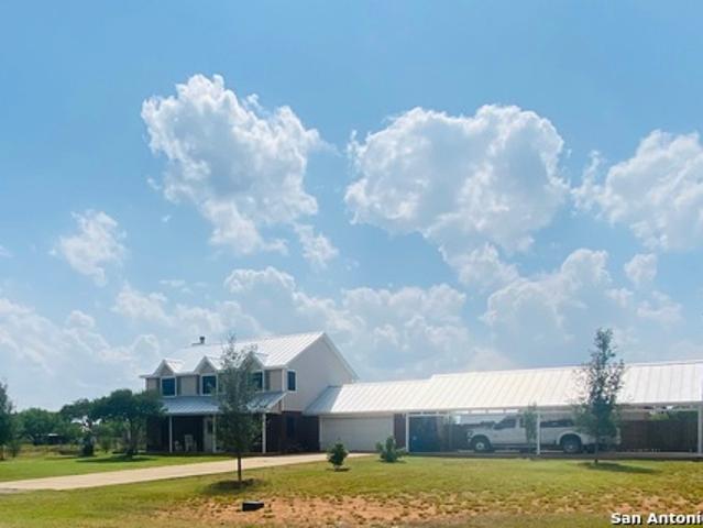 House for sale in Orange Grove, Dilley