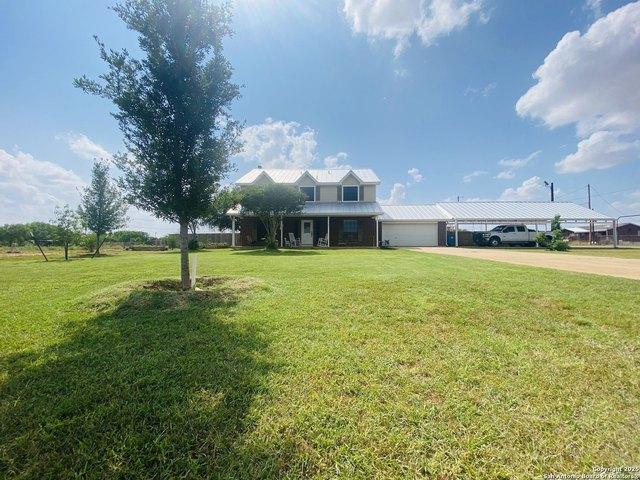 House for sale in Orange Grove, Dilley