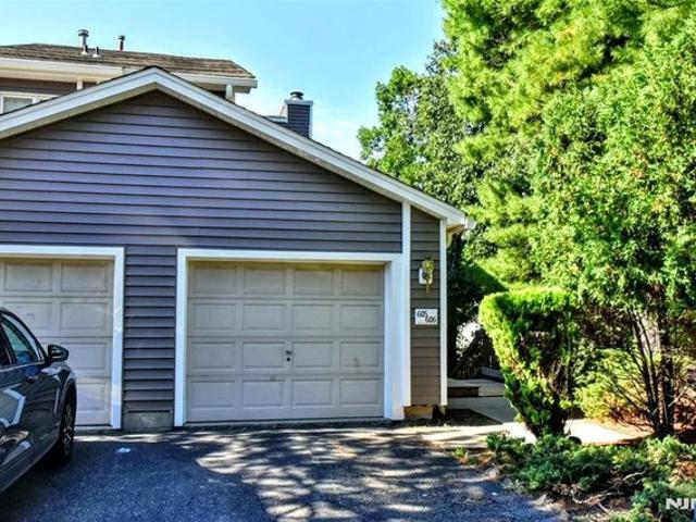 Townhouse for sale in Passaic, New Jersey