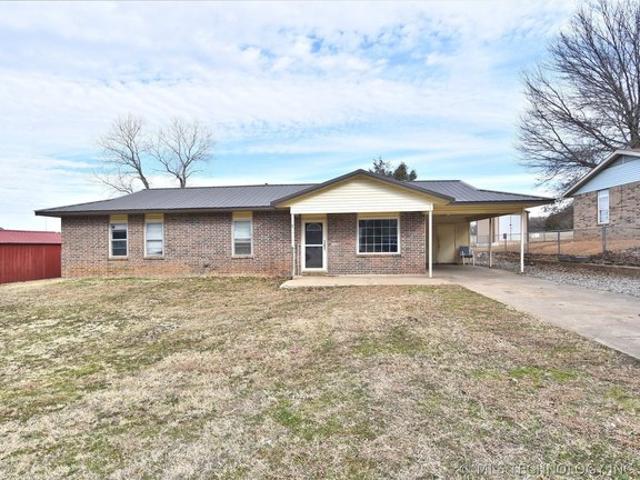 House for sale in Fort Gibson, Oklahoma