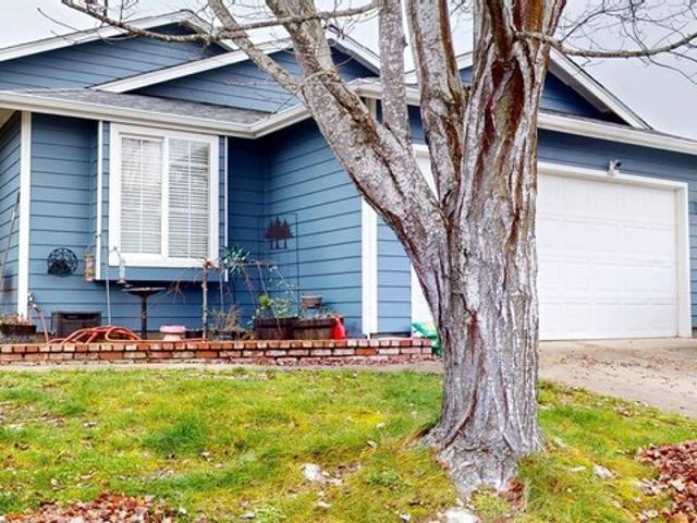 House for sale in Oregonia